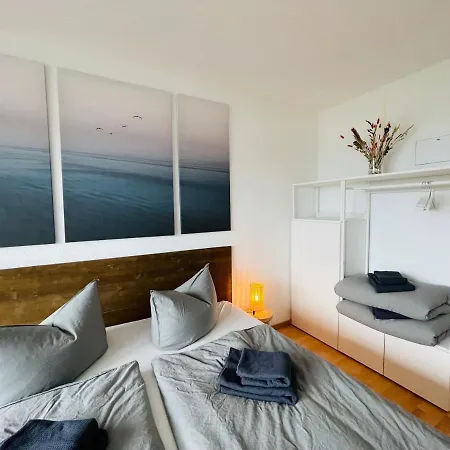 Waterkant Am Deich Mit Pool Fuer 2-4 Personen Lejlighed *